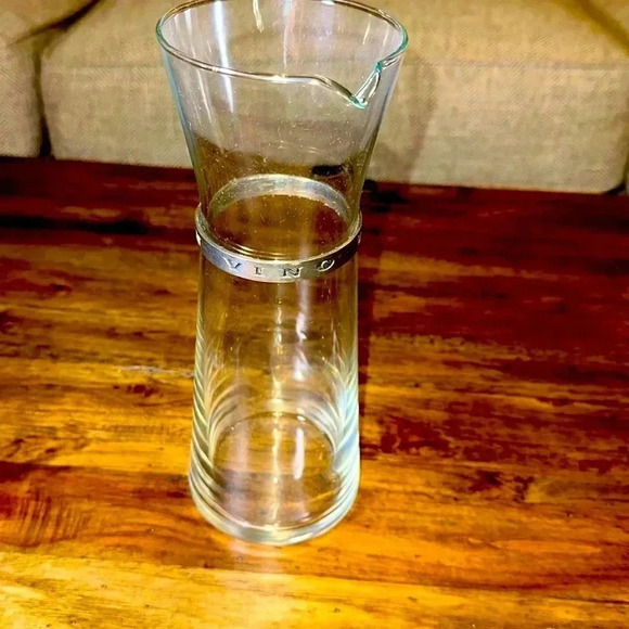 Other - Vino Veritas Wine Carafe 10” Glass Pour Spout Silver Collar EUC